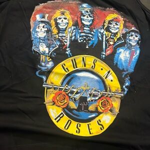 Guns N’ Roses tank